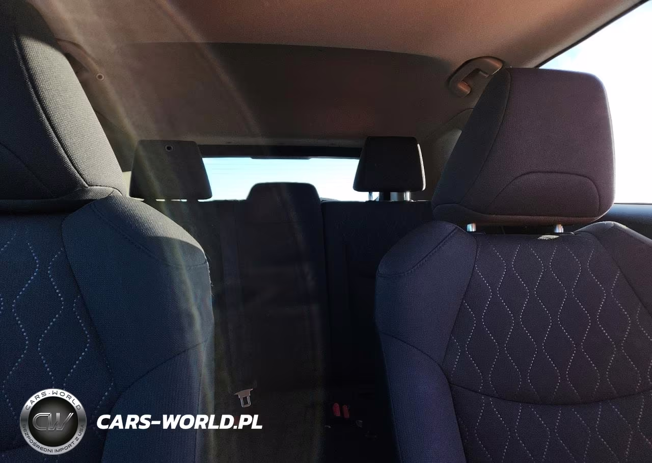 2022 Toyota Corolla Cross Le VIN:7MUBAABG5NV010197 - 10