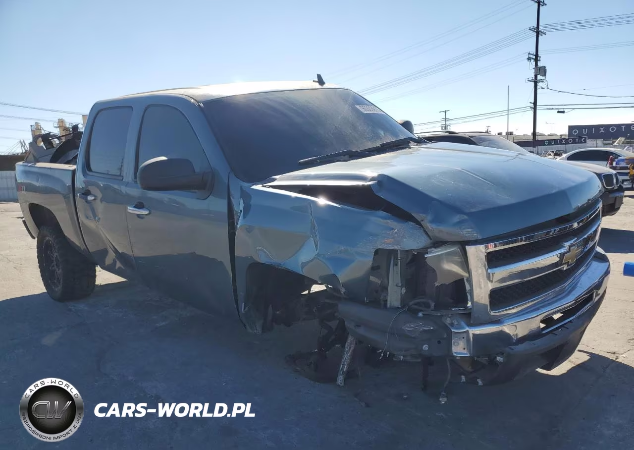 2010 Chev Silverado VIN:3GCRKSE31AG299916 - 4