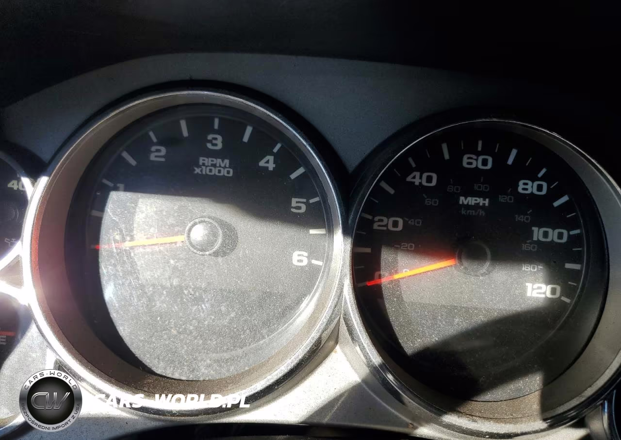 2010 Chev Silverado VIN:3GCRKSE31AG299916 - 9
