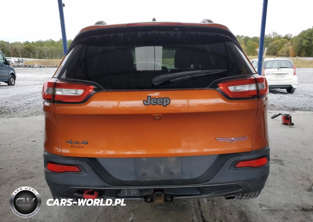 2015 Jeep Cherokee Trailhawk VIN:1C4PJMBS2FW757554 - 6