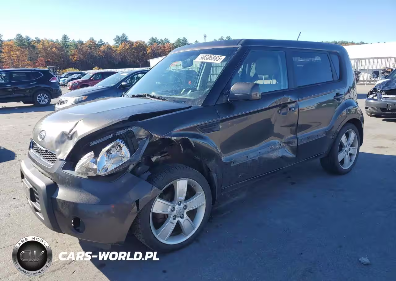 2011 Kia Soul +