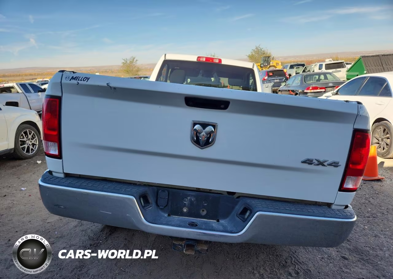 2018 Ram 1500 St VIN:3C6JR7DT0JG176123 - 6