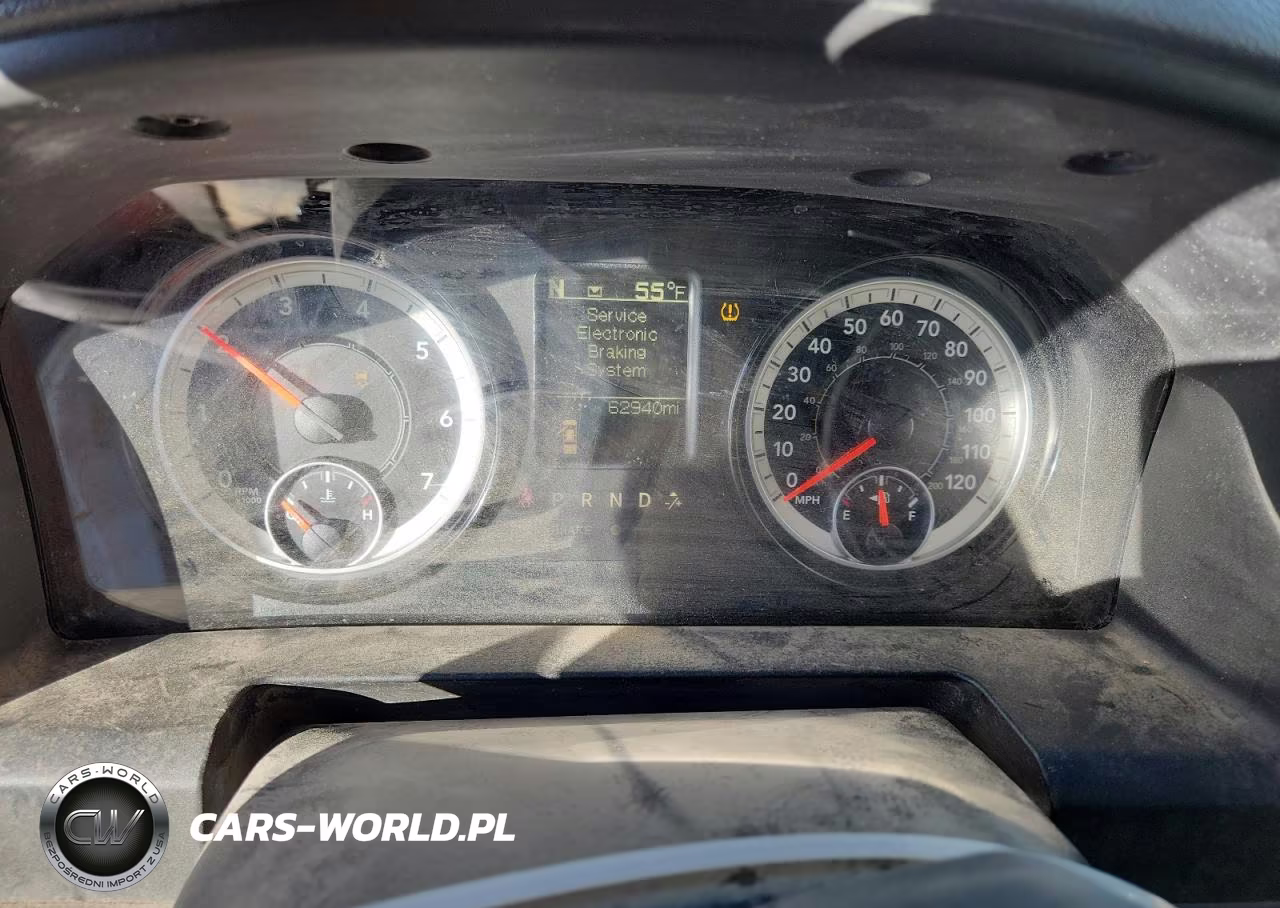 2018 Ram 1500 St VIN:3C6JR7DT0JG176123 - 9