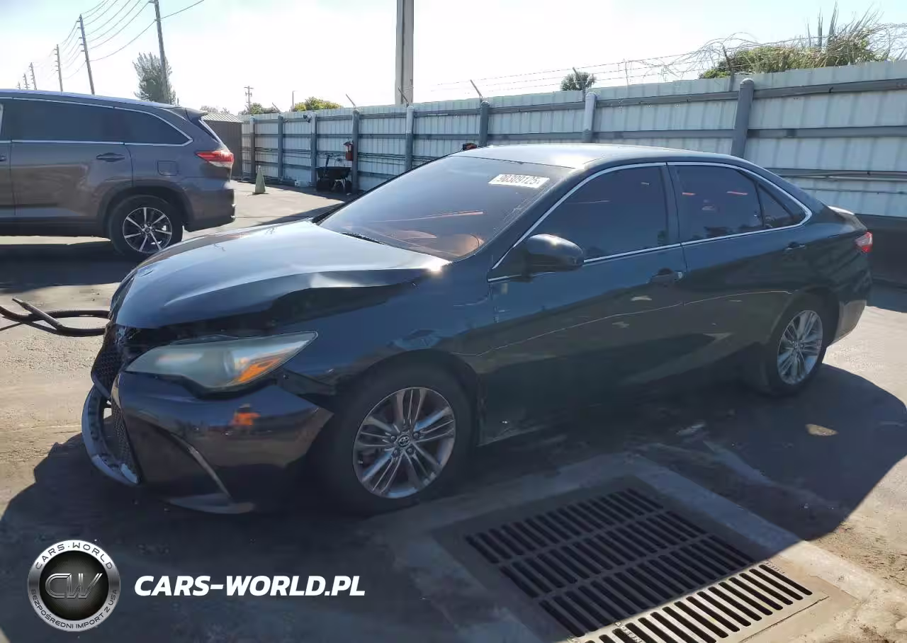 2015 Toyota Camry Le