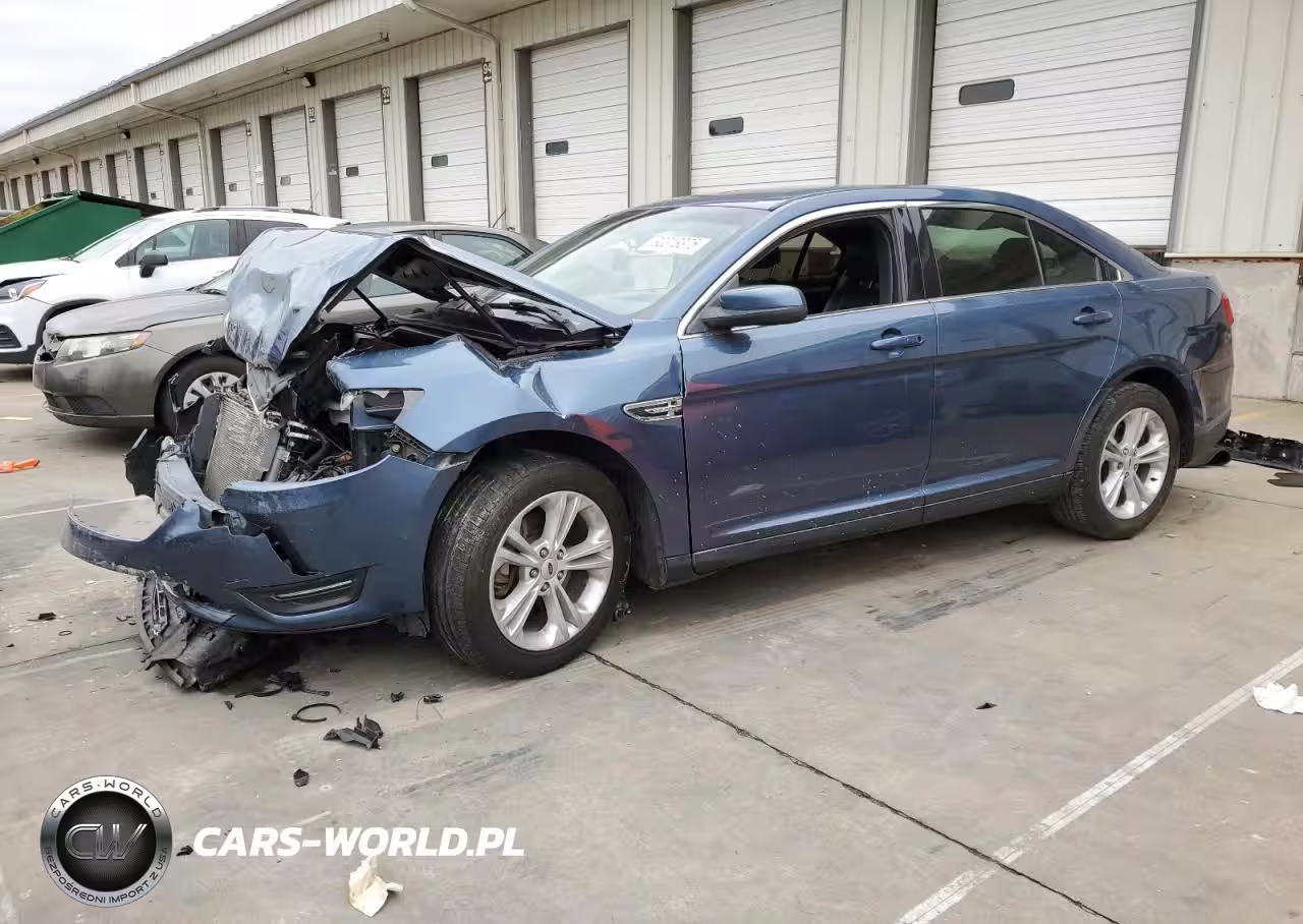 2018 Ford Taurus Sel