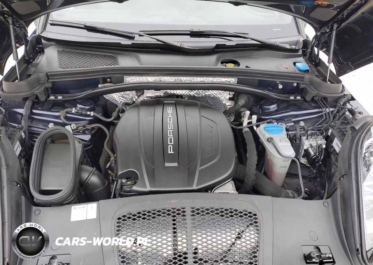 2018 Porsche Macan VIN:WP1AA2A51JLB21741 - 12