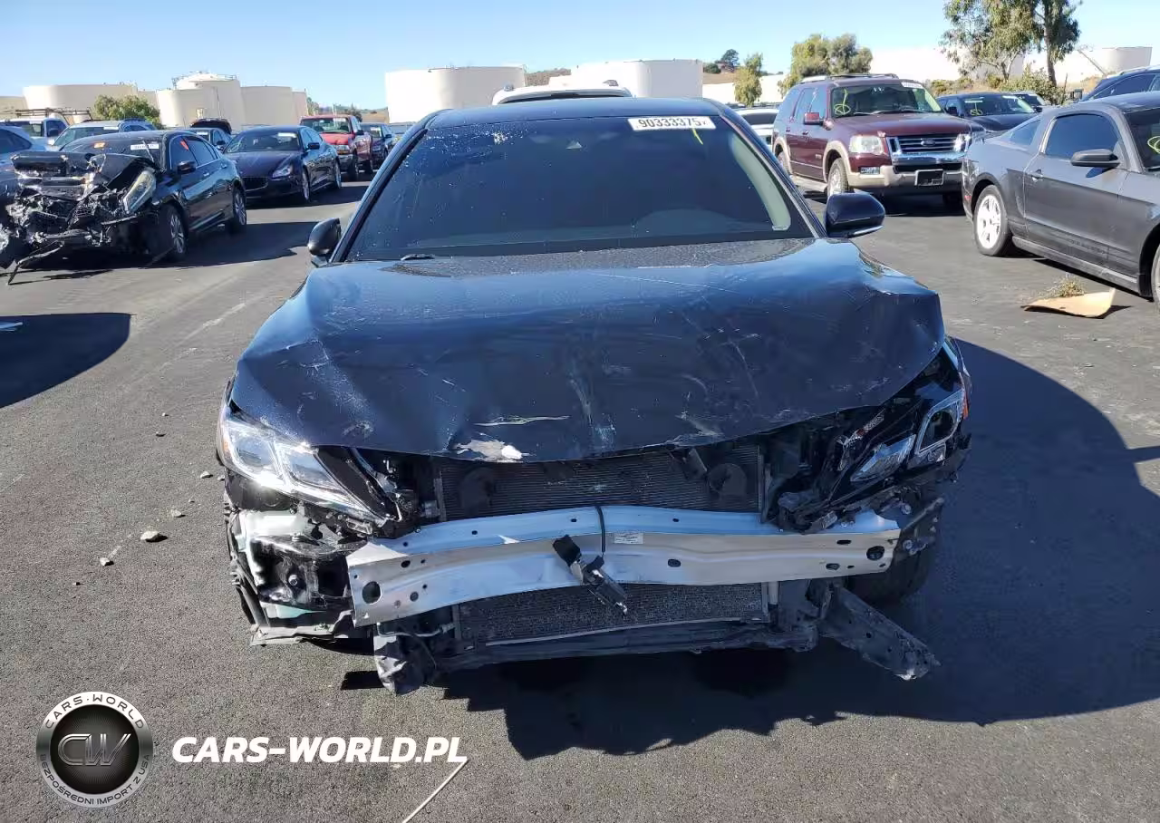 2020 Toyota Camry Se VIN:4T1G11AK0LU337133 - 5