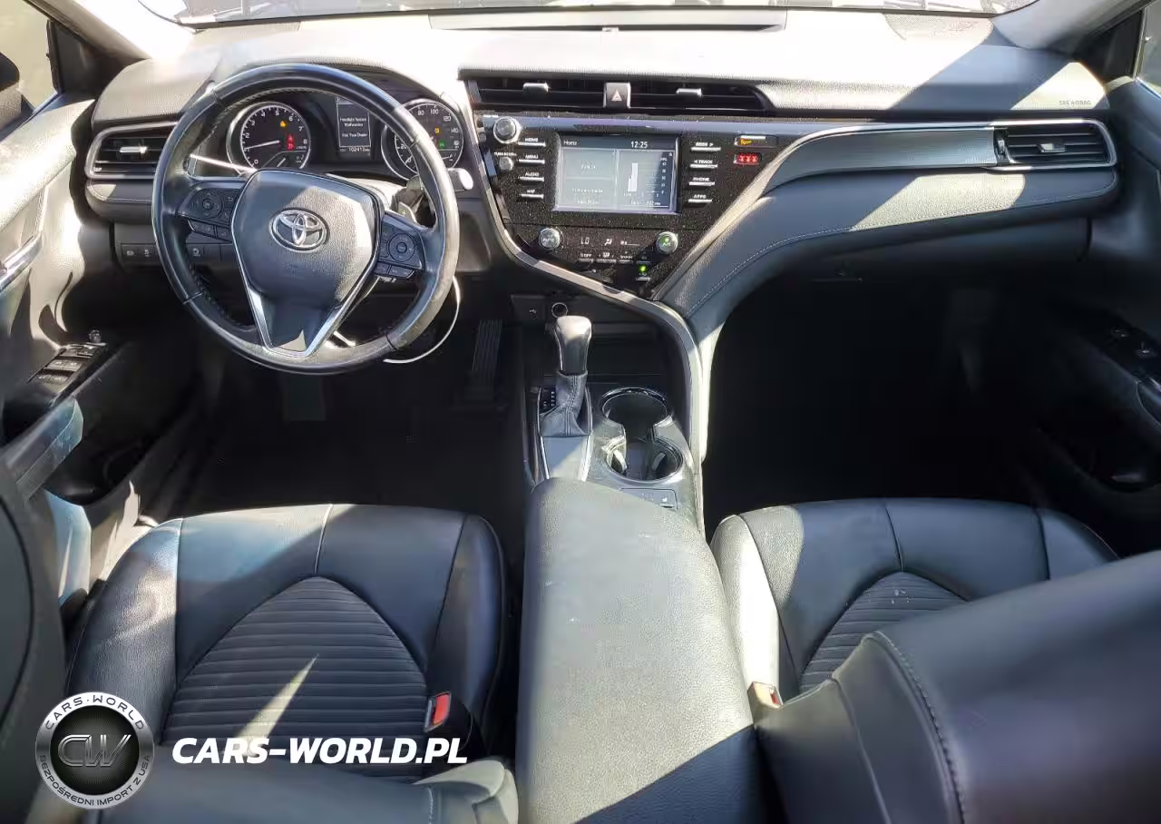 2020 Toyota Camry Se VIN:4T1G11AK0LU337133 - 8