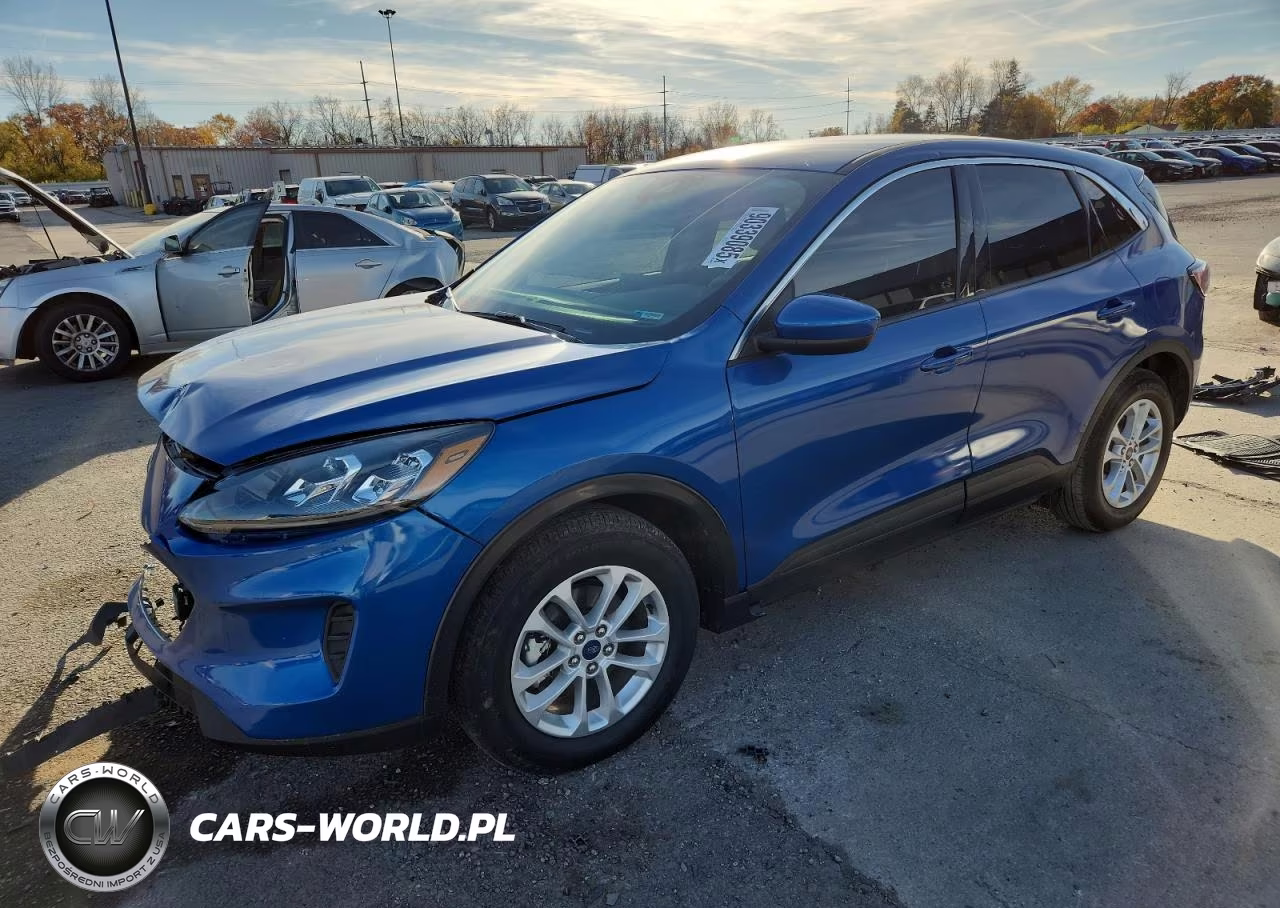 2020 Ford Escape Se