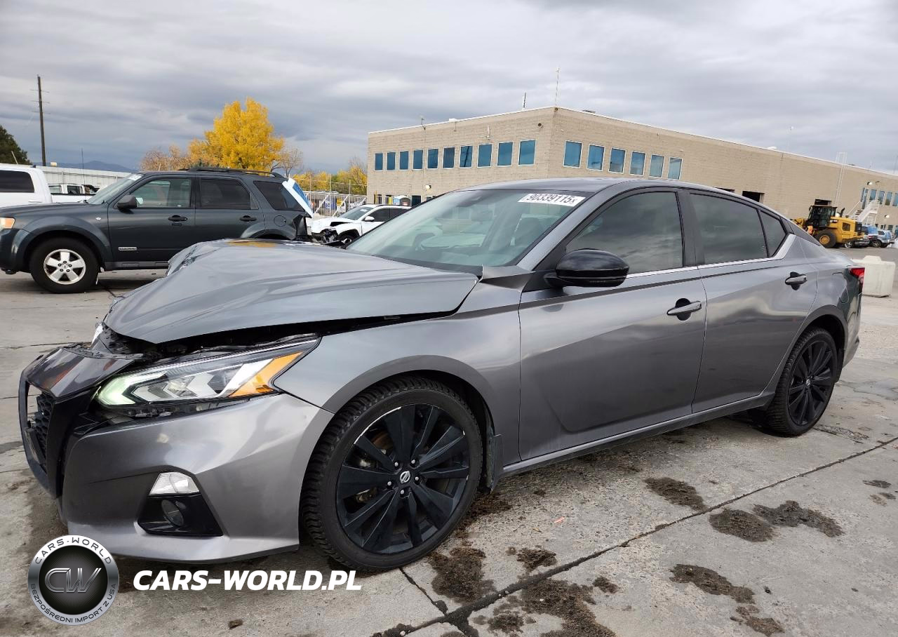 2022 Nissan Altima 2.5 Sr