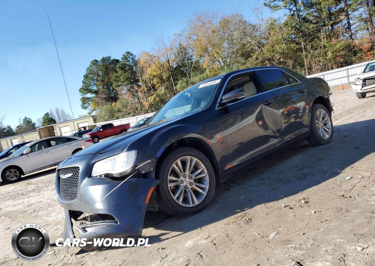 2017 Chrysler 300 Limited