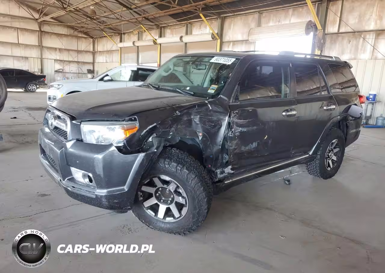 2013 Toyota 4Runner Sr5