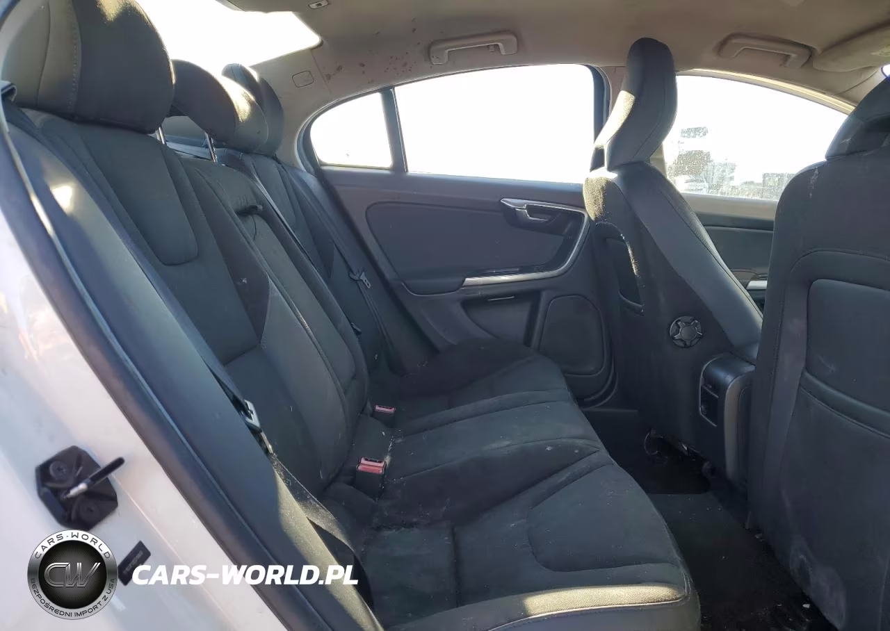 2012 Volvo S60 T5 VIN:YV1622FS2C2110933 - 10