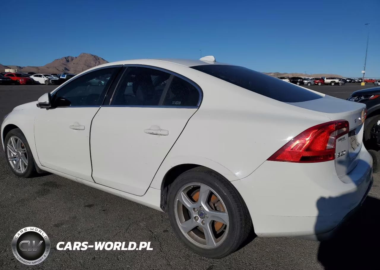 2012 Volvo S60 T5 VIN:YV1622FS2C2110933 - 2
