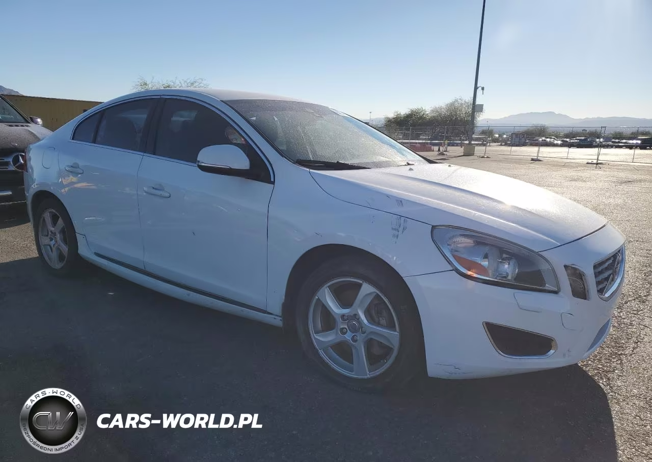 2012 Volvo S60 T5 VIN:YV1622FS2C2110933 - 4
