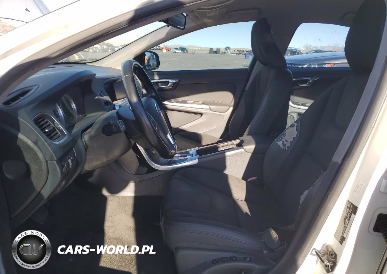 2012 Volvo S60 T5 VIN:YV1622FS2C2110933 - 7