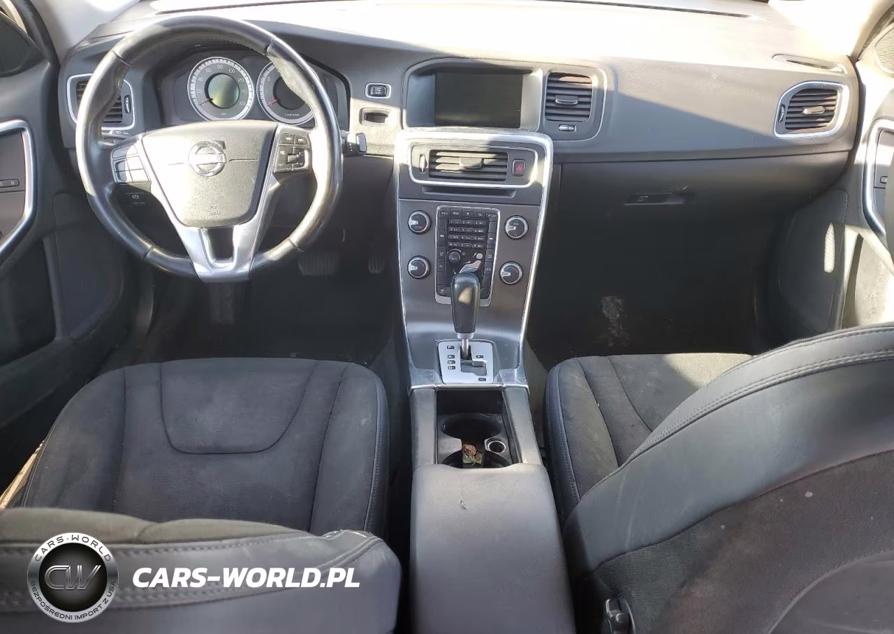 2012 Volvo S60 T5 VIN:YV1622FS2C2110933 - 8