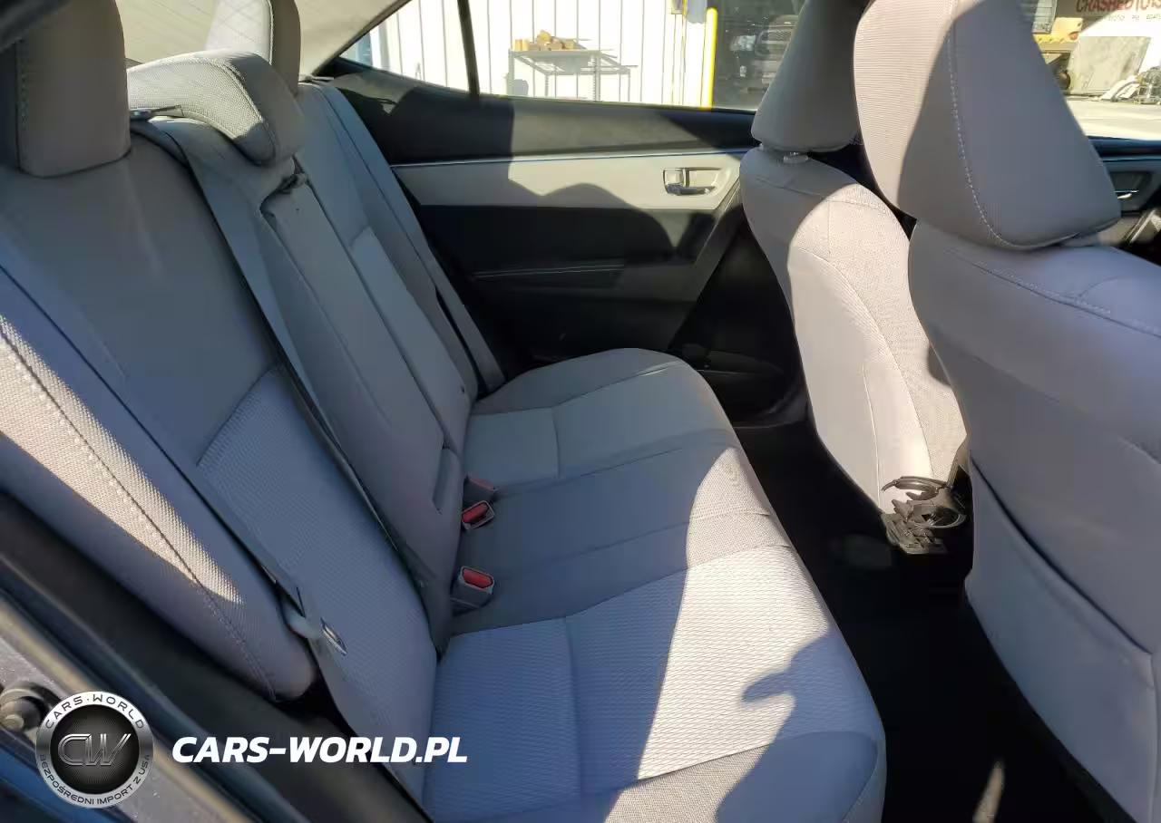 2016 Toyota Corolla L VIN:5YFBURHE5GP510233 - 10