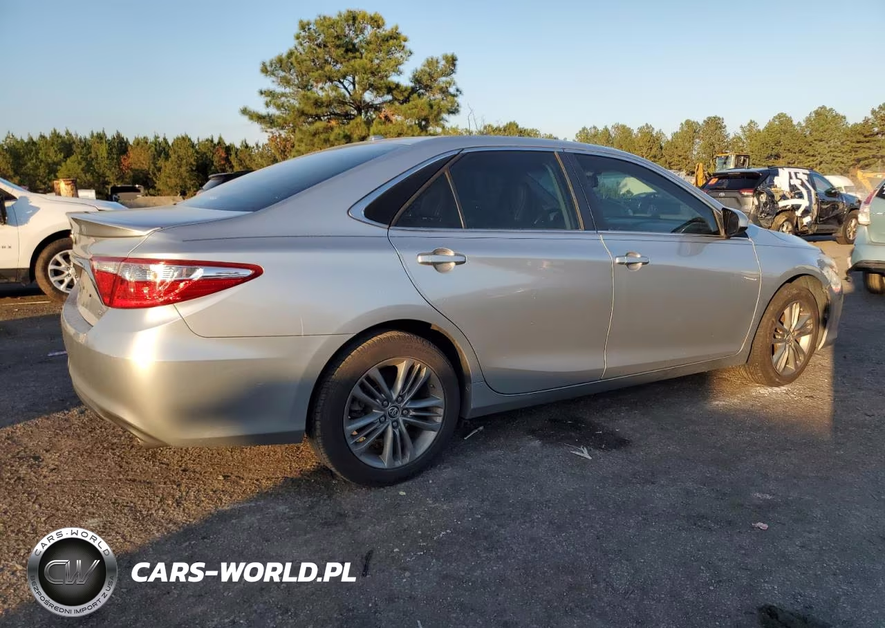 2016 Toyota Camry VIN:4T1BF1FK6GU159819 - 3