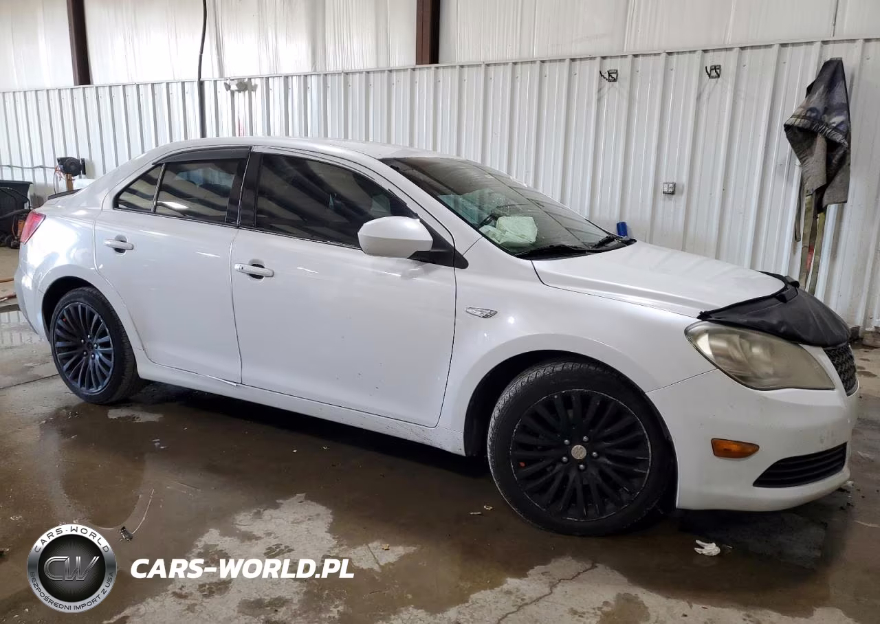 2012 Suzuki Kizashi Se VIN:JS2RF9A3XC6100827 - 4