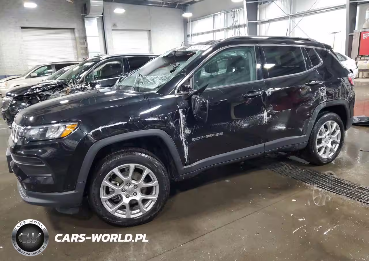 2022 Jeep Compass Latitude Lux