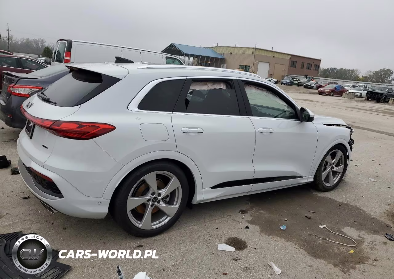 2025 Audi Q5 Prestige VIN:WA13AAGU3S2069503 - 3