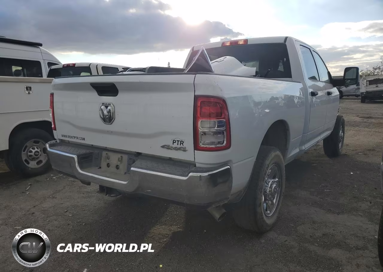 2023 Ram 2500 Tradesman VIN:3C6UR5CLXPG566660 - 3