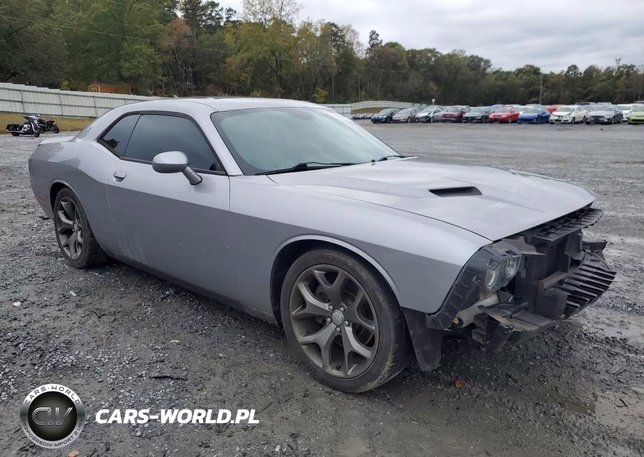 2016 Dodge Challenger Sxt VIN:2C3CDZAG5GH112546 - 4
