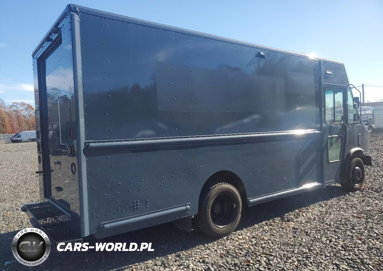 2021 Ford Commercial Chassis Delivery Truck VIN:1F65F5KN9M0A01800 - 3