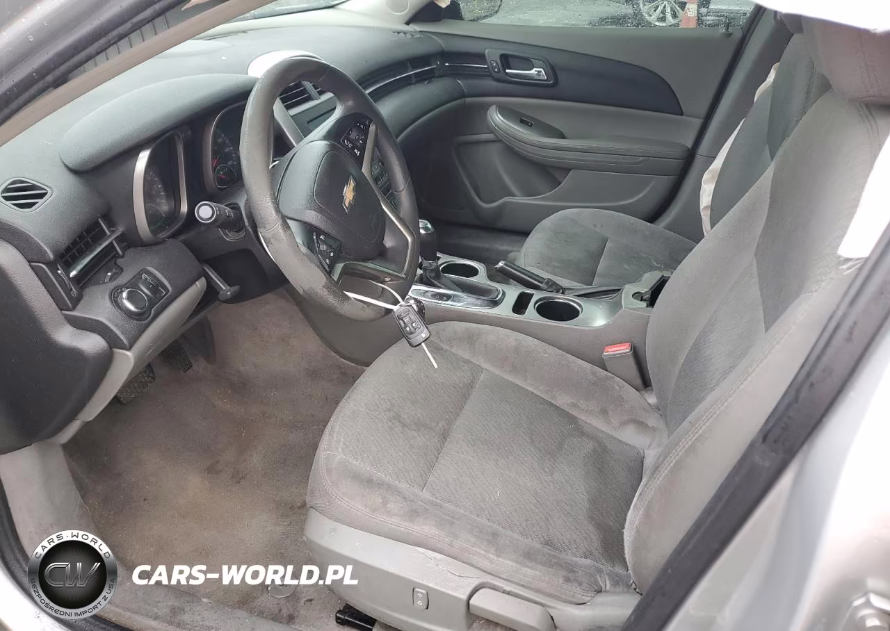 2016 Chevrolet Malibu VIN:1G11B5SA1GF132105 - 7