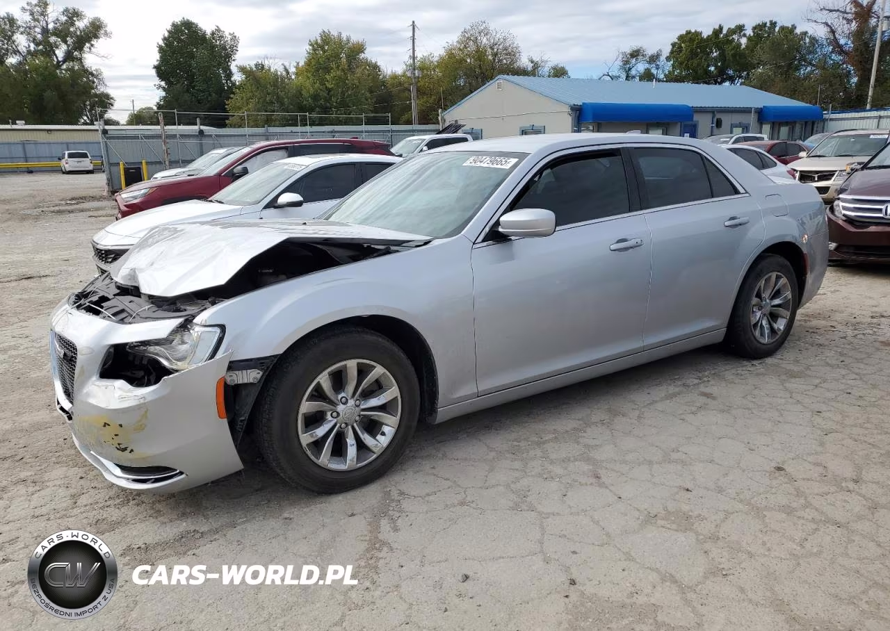 2021 Chrysler 300 Touring