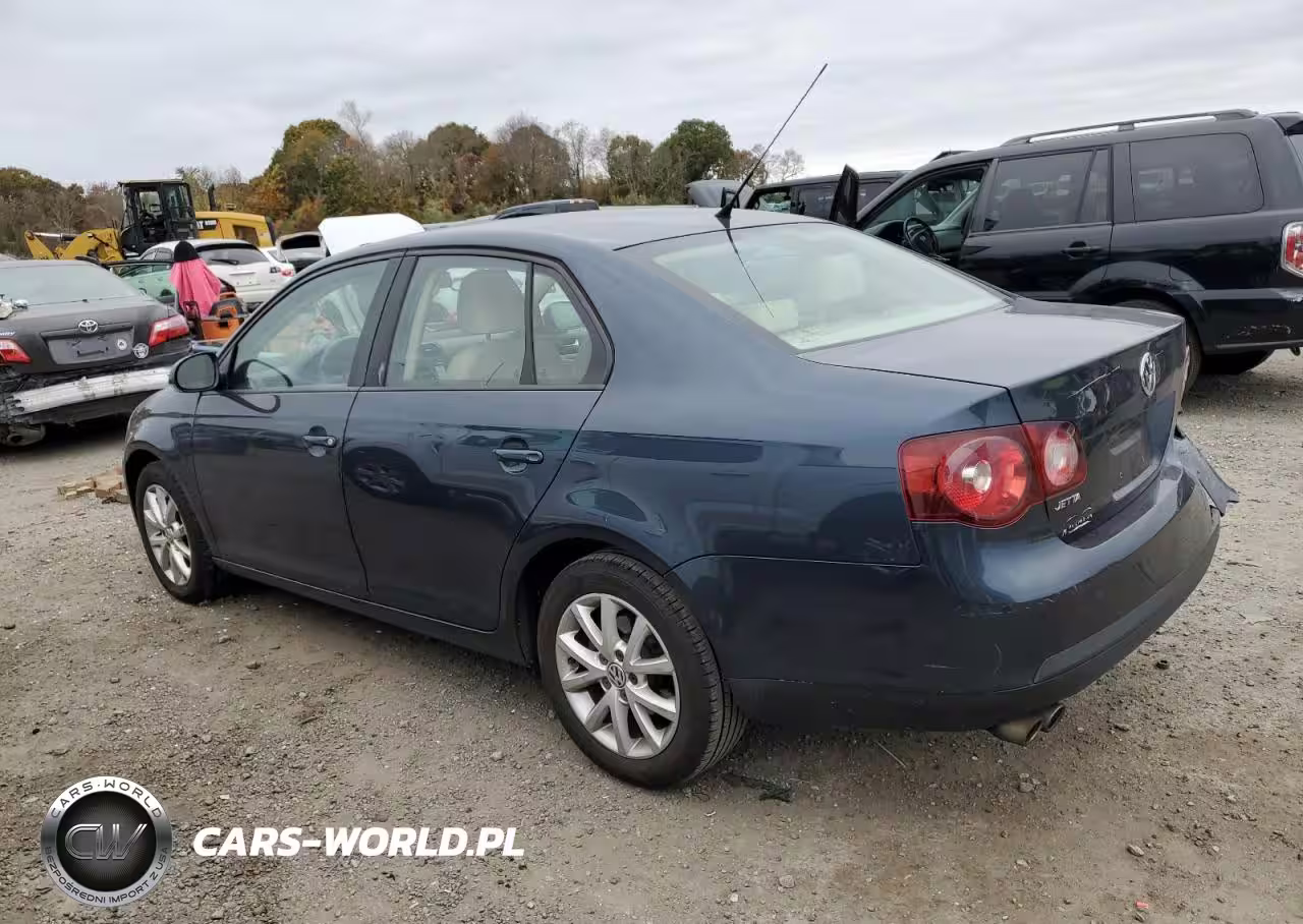 2010 Volkswagen Jetta Limited VIN:3VWAX7AJXAM128449 - 2