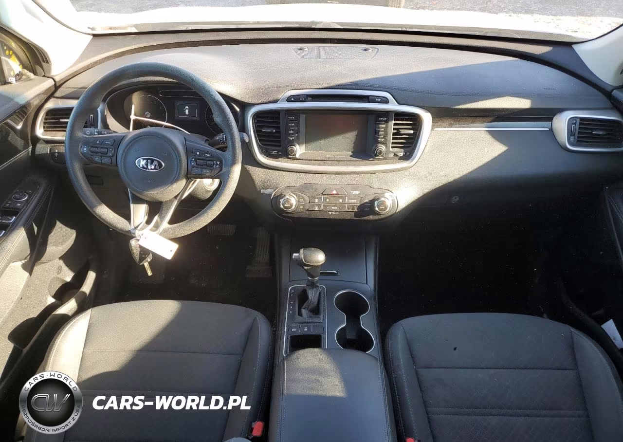 2018 Kia Sorento Lx VIN:5XYPGDA30JG409234 - 8