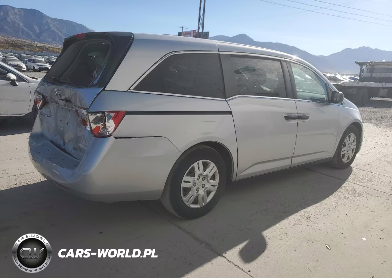 2012 Honda Odyssey Lx VIN:5FNRL5H2XCB012650 - 3