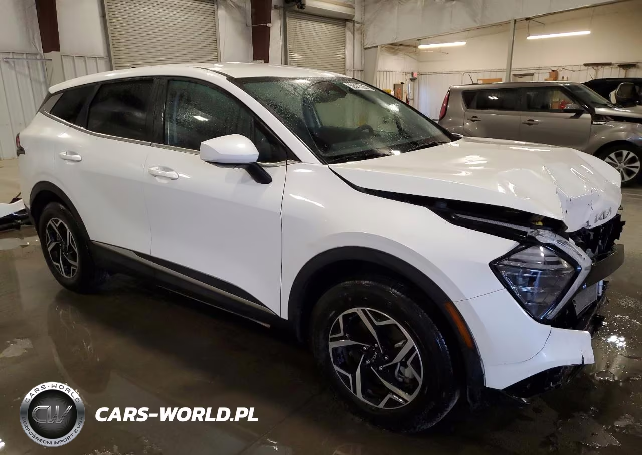 2025 Kia Sportage Lx VIN:KNDPUCDF6S7407995 - 4