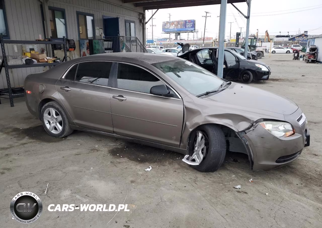 2011 Chevrolet Malibu Ls VIN:1G1ZB5E1XBF160556 - 4