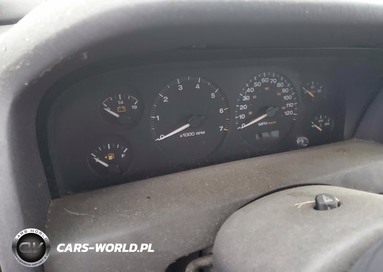 1999 Jeep Grand Cherokee Laredo VIN:1J4GW58SXXC566847 - 9