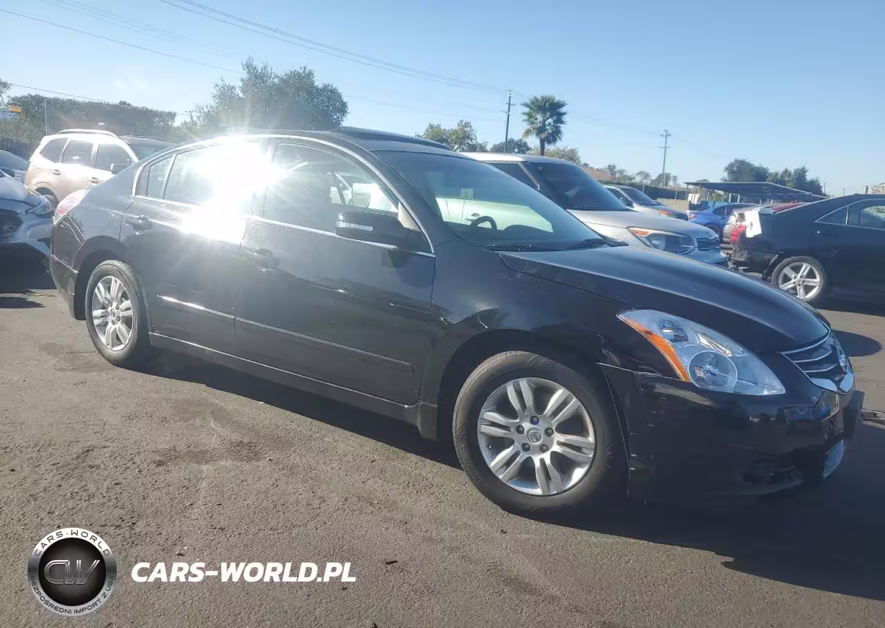 2012 Nissan Altima Base VIN:1N4AL2AP5CN557714 - 4