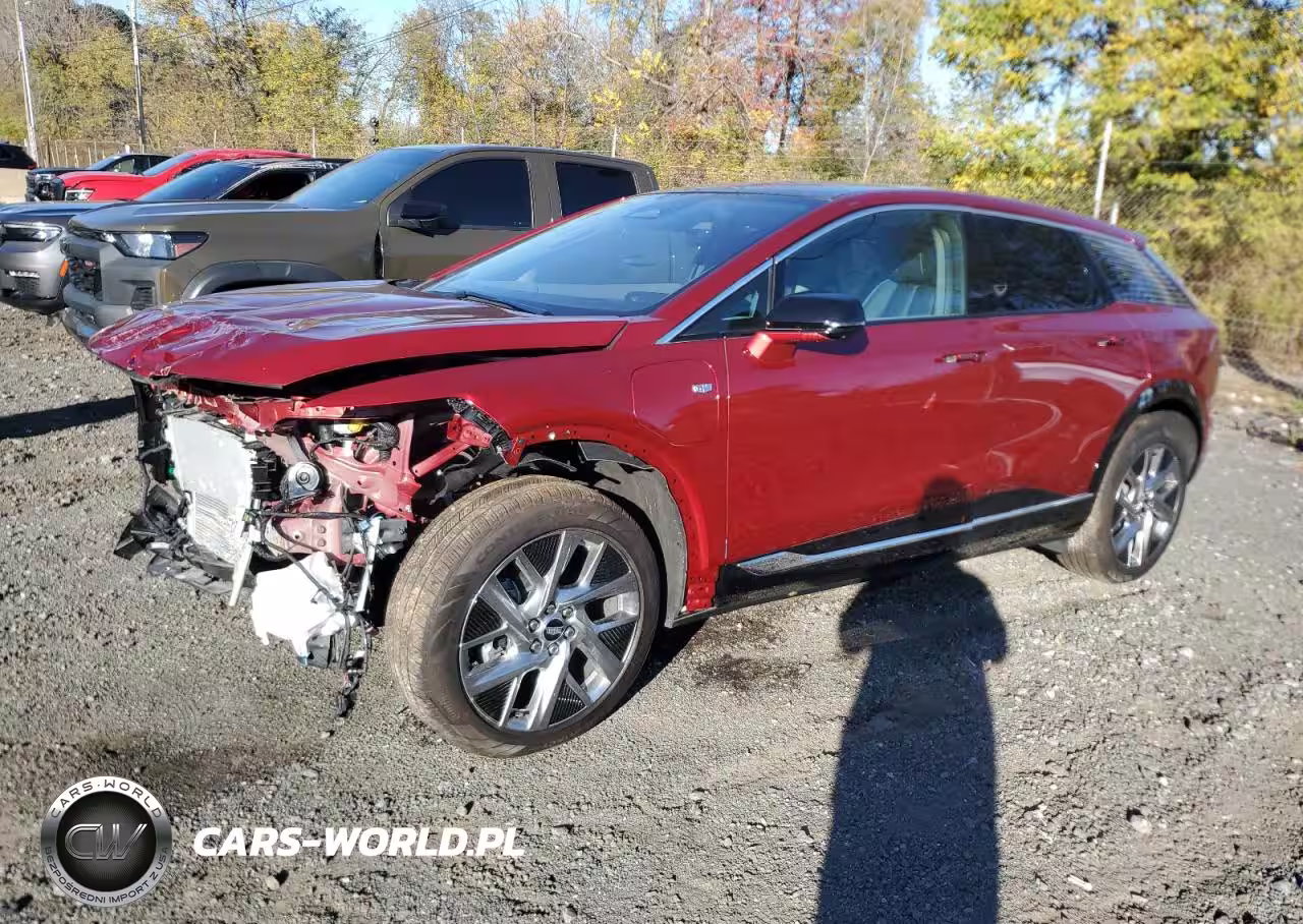 2025 Cadillac Optiq Luxury