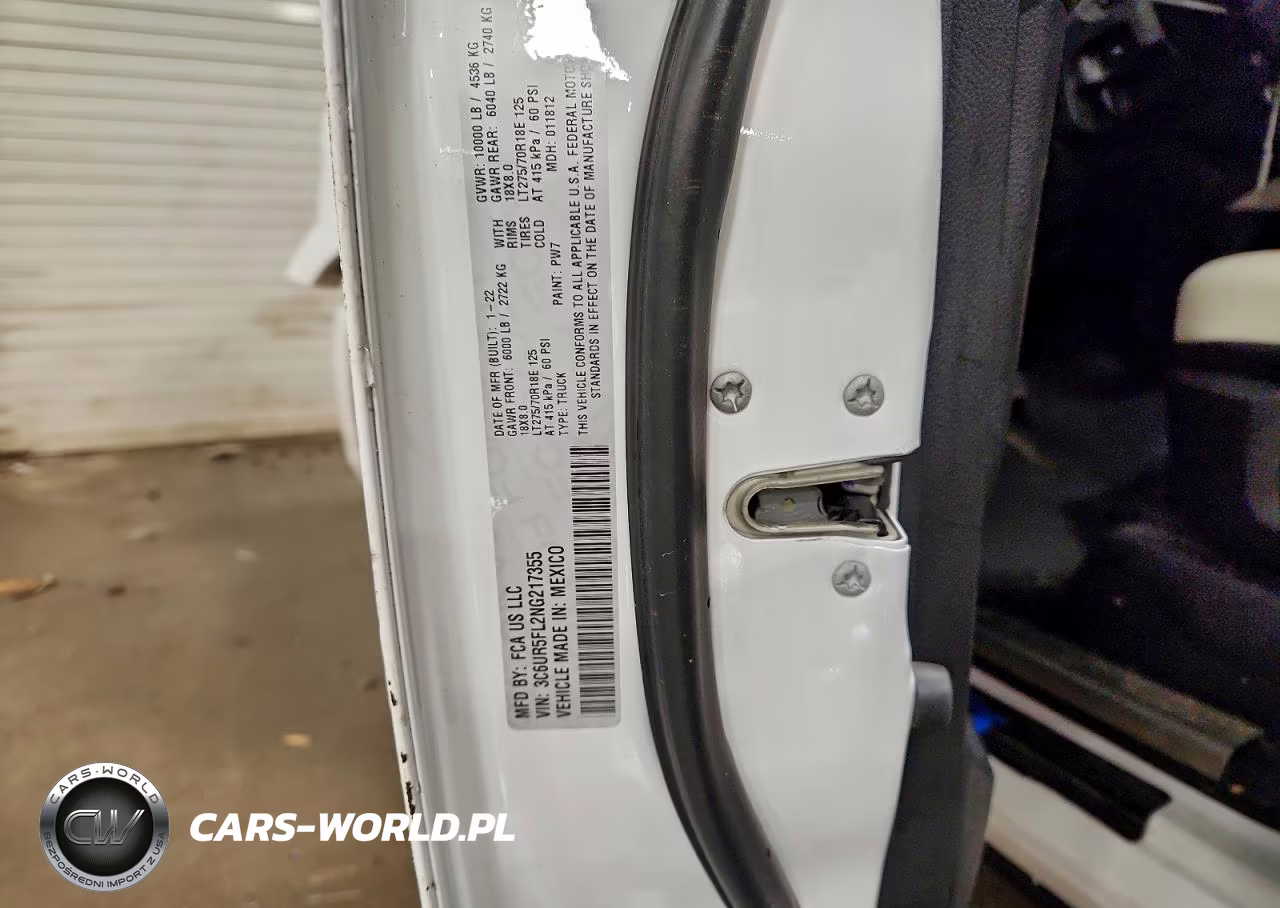 2022 Ram 2500 Laramie VIN:3C6UR5FL2NG217355 - 12