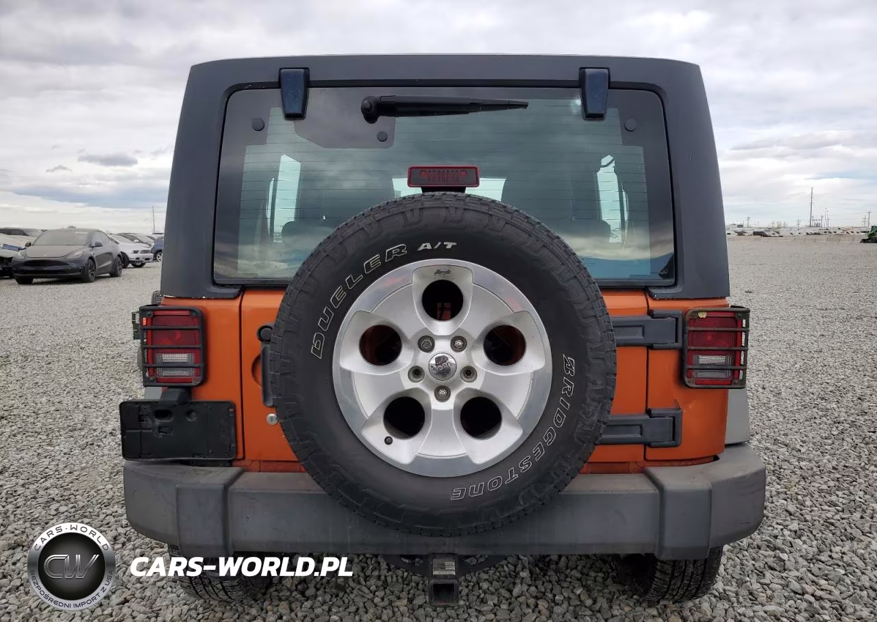 2011 Jeep Wrangler Unlimited Sport VIN:1J4BA3H17BL511298 - 6