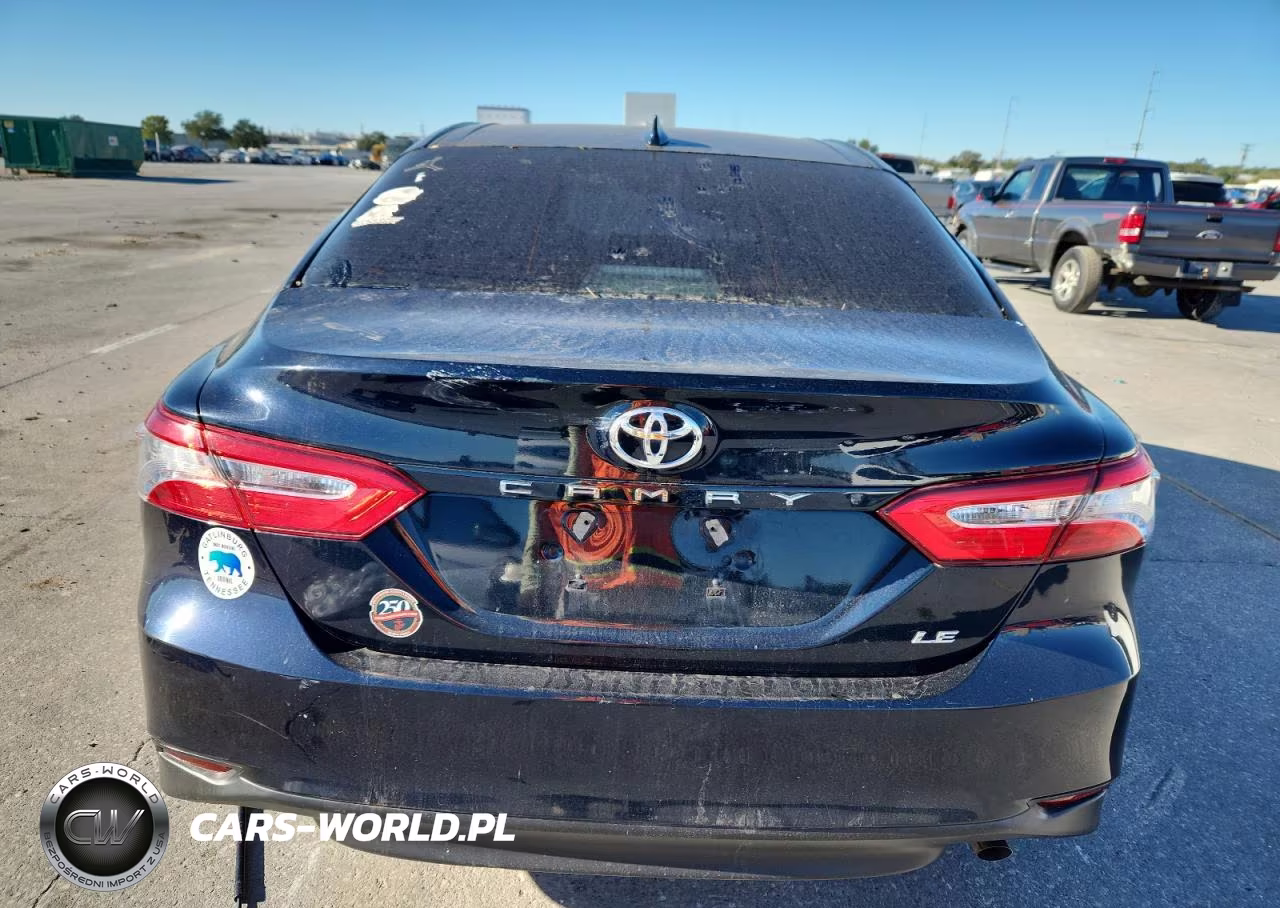2019 Toyota Camry Le VIN:4T1B11HK1KU846369 - 6