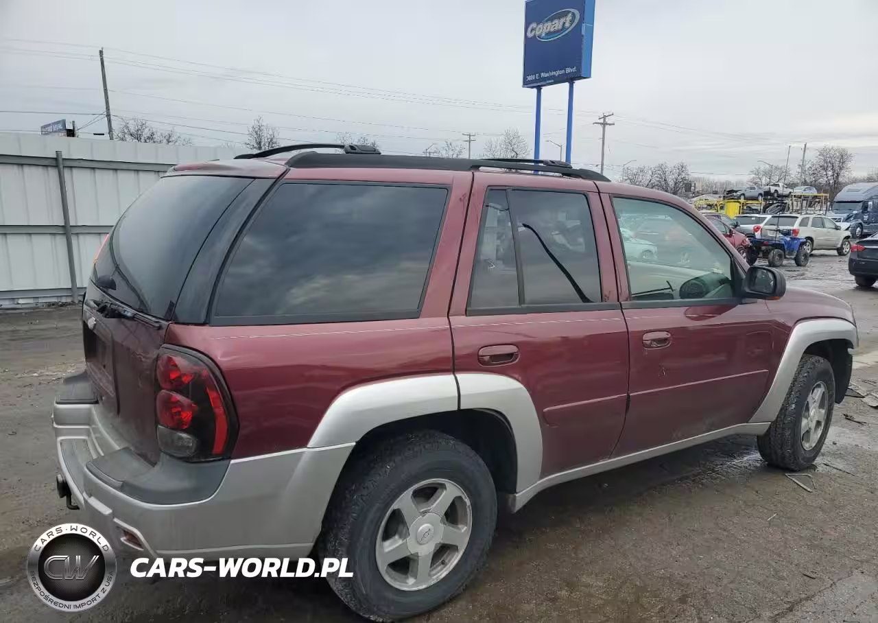 2005 Chevrolet Trailblazer Ls VIN:1GNDT13S052174522 - 3
