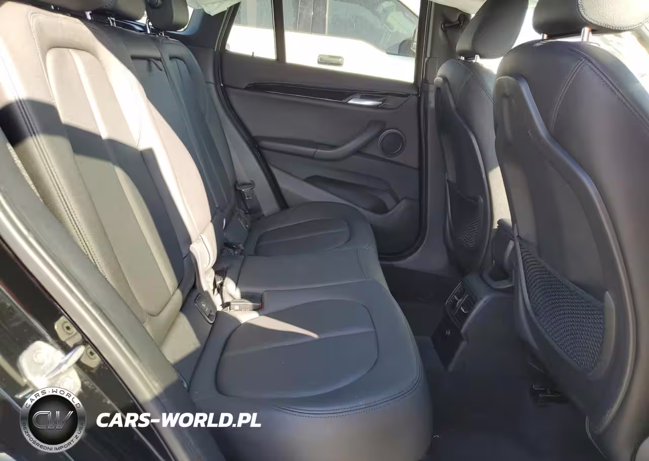 2018 BMW X1 Sdrive28I VIN:WBXHU7C3XJ5H44771 - 11