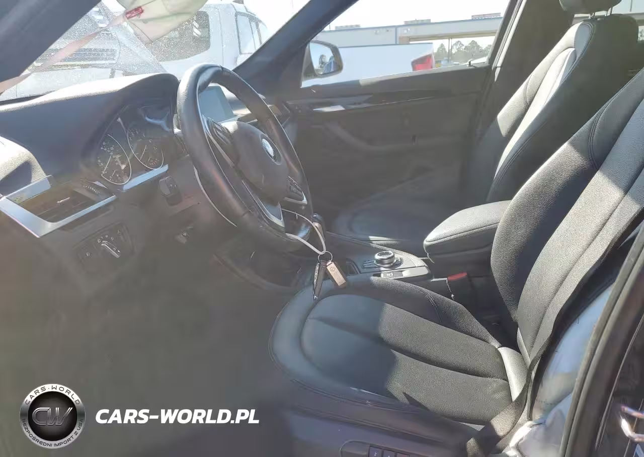2018 BMW X1 Sdrive28I VIN:WBXHU7C3XJ5H44771 - 7