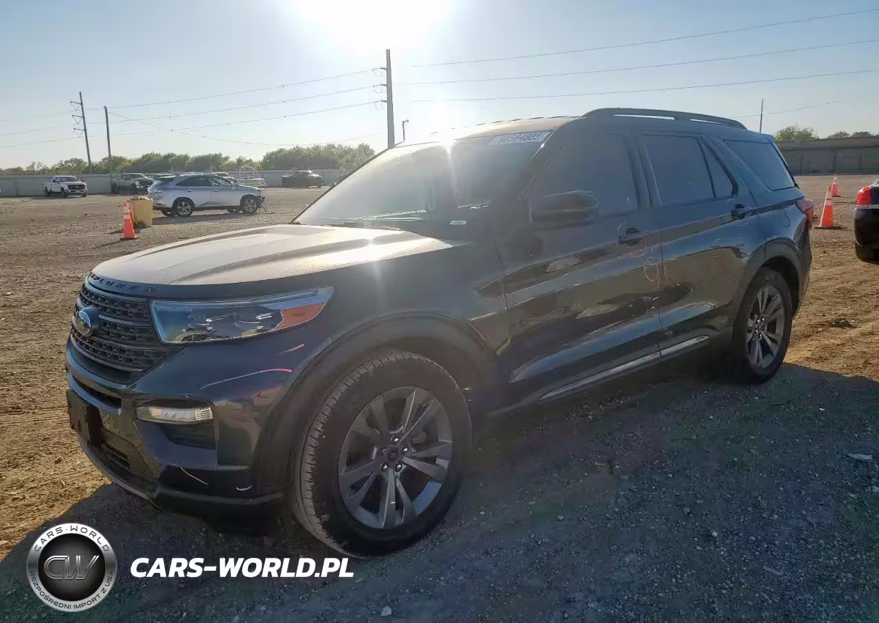 2022 Ford Explorer Xlt