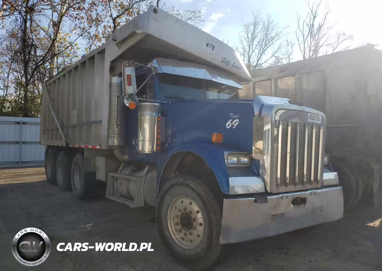 2000 Freightliner Conventional Fld120