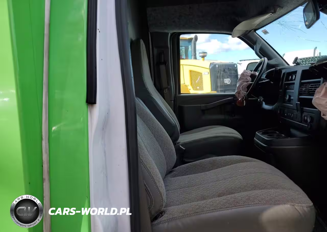 2021 Chevrolet Express G3 Delivery Truck VIN:1GB0GSF7XM1300905 - 11