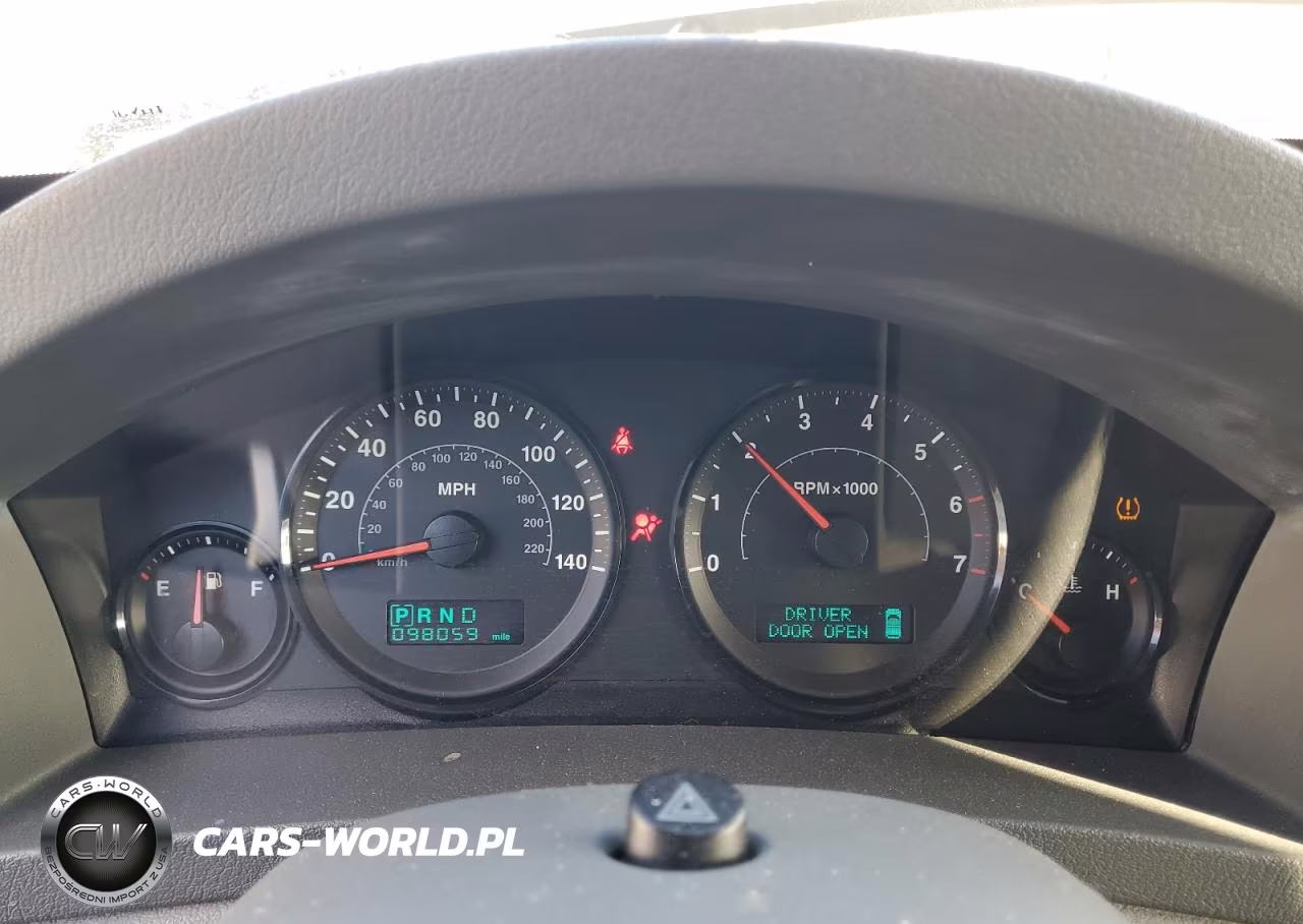 2005 Jeep Grand Cherokee Laredo VIN:1J4GR48K35C634856 - 9
