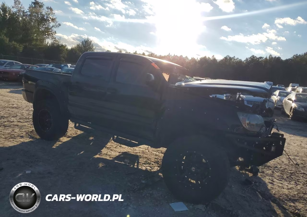 2013 Toyota Tacoma Double Cab VIN:3TMLU4EN5DM121476 - 4
